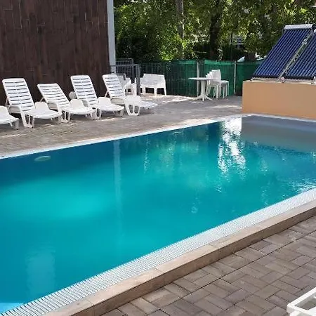 Belu Apartment Balatonlelle